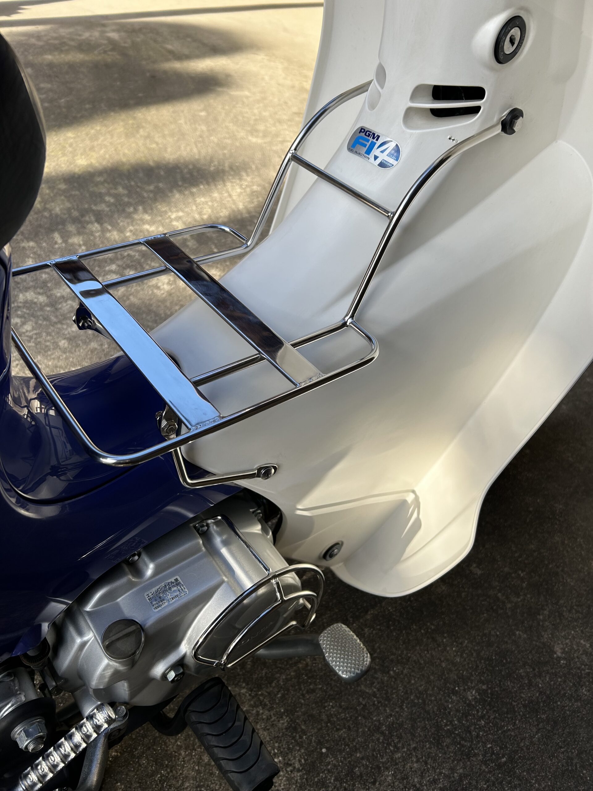 取り付け完了した右側後方からの画像