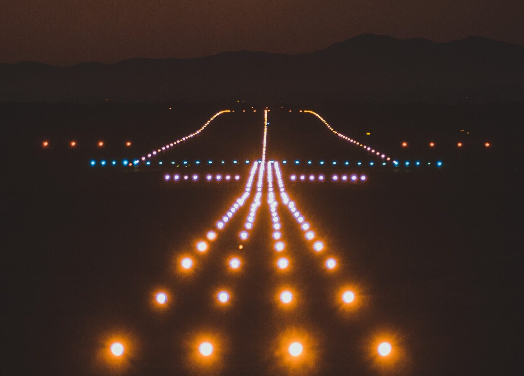 runway-night