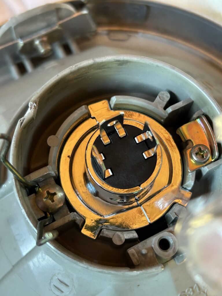 H4の溝にハマりました。